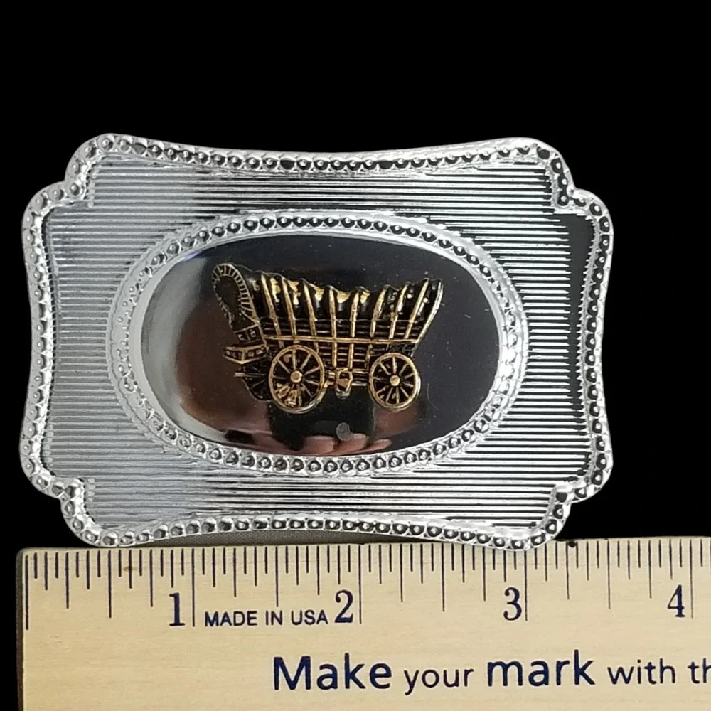 The Unbranded Brand belt buckle